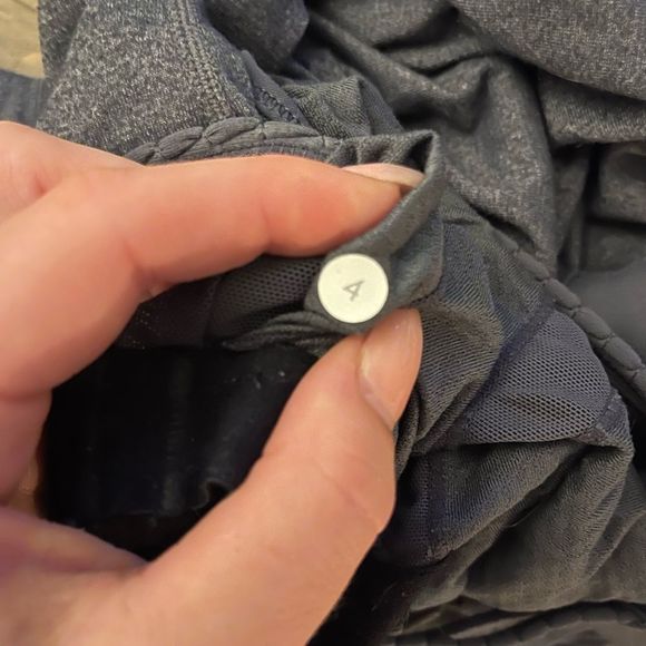 Lululemon Power Technique Tank - Picture 6 of 7